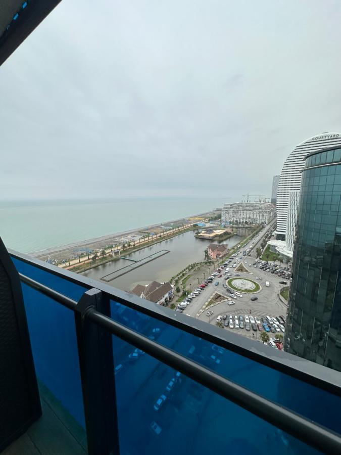 Black Sea Luxury Towers Hotel บาทูมิ ภายนอก รูปภาพ